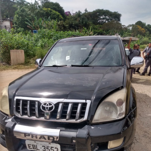 Veículo usado pelos criminosos