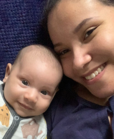 Ana Paula com o seu bebê, Samuel