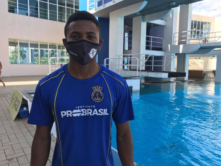 Isaac Souza se classificou para a Copa do Mundo na categoria plataforma de 10 metros.