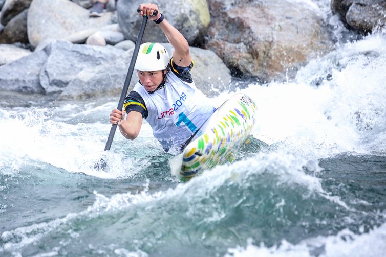Ana Sátila foi a mais rápida na seletiva no C1 e no K1 Feminino.
